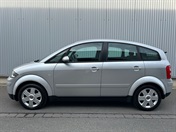 Audi A2 1,4 55 kW r.v. 12/2005, klima